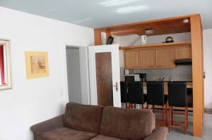 Küche ist komplett eingerichtet mit Geschirrspüler, Microwelle und allem was dazu gehört. - Bild 3: Sylt - Westerland Ferienwohnung mit Internet / Wlan im EG. Whg. 1