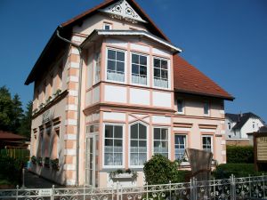 unsere Villa frisch gestrichen ... in 2014 - Bild 8: Wintergartenzimmer *** / Pension "Villa Erika" *Seebad Lubmin *Ostsee