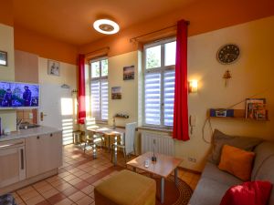 Bild 2: Ferienwohnung "Lehrer Lämpel" Nr. 1 in Glowe auf der schönen Insel Rügen