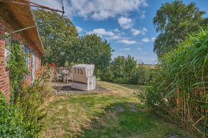 Bild 16: Ferienhaus "Broderswarft", Urlaub mit Hund, Kachelofen,- 6 Personen,Nordsee