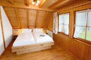 Schlafzimmer 2 - Bild 10: 4-Sterne-Traum-FeHaus im Schwarzwald, stadtnah und trotzdem ruhig gelegen