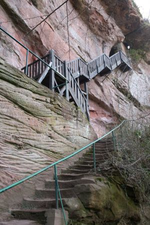 Aufgang zur Ruine Falkenstein - Bild 33: Ferienwohnung Waldschrat im Pfälzer Wald