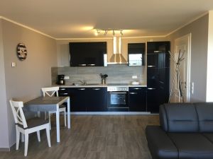 Ferienwohnungen mit hundefreundliche Außentreppe, Balkon mit toller Aussicht auf das Wasser für 2 Personen - Bild 22: Darssurlaub - Wassergrundstück mit Hund - eingezäunter Terrasse, Angeln