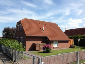 Bild 1: Ferienhaus Porten Nordsee- Küste, eingezäunter Garten, Urlaub mit Hunden
