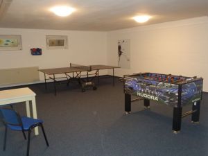 Mit TT-Platte und Kicker - Bild 15: Fewo bis 4 Personen - mit kostenlosem Schwimmbad in Timmendorfer Strand