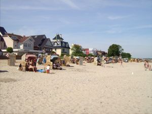 flach abfallend - einfach toll - Bild 17: Fewo bis 4 Personen - mit kostenlosem Schwimmbad in Timmendorfer Strand