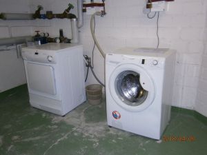 gegen Gebühr ( Münzautomat ) nutzbar - Bild 16: Fewo bis 4 Personen - mit kostenlosem Schwimmbad in Timmendorfer Strand