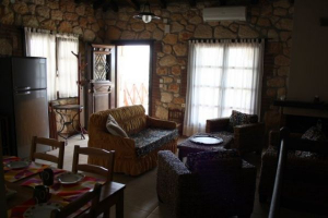 Bild 5: Ferienhaus Steinhaus Helena Psakoudia