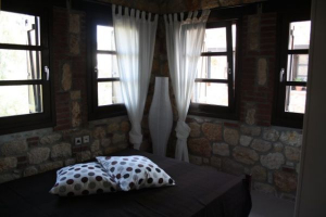 Bild 2: Ferienhaus Steinhaus Antigoni Psakoudia