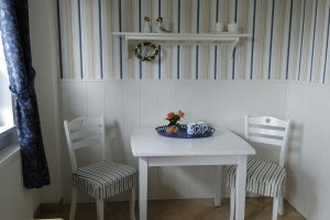 Platz für einen Cappuccino, die Zeitung oder ein gutes Gespräch - Bild 7: ideale Lage am Naturschutzgebiet für Mensch und Hund,'Ferienhaus zur Birk'