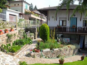 Bild 1: Gardasee San Zeno di Montanga Casa Nella für 4/1 Pers.