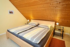 Alle Betten sind fertig bezogen. - Bild 6: Eifel-Mosel ***Ferienwohnung Alte Schmiede II