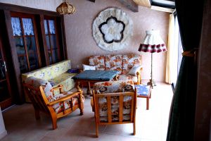 Salon- und Fernsehzimmer - Bild 3: Ferienhaus Domaine du Val des Ragondins im Burgund