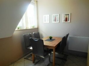 Bild 8: Fewo 500 m zum Wasser, Balkon,Terrasse, Garten mit Grillecke, 2 Fahrräder!