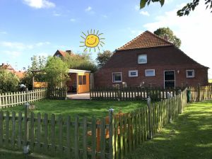 Freisitz mit geschlossener Windschutztür - Bild 24: Huus-Thimo an der Nordseeküste - Hunde willkommen - rauchen erlaubt - WLAN