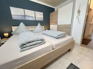 Bild 8: Norddeich EG-Ferienwohnung bis 3 Personen und Hund WLAN strandnah