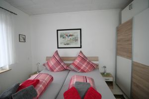 Bild 12: Norddeich EG-Ferienwohnung bis 3 Personen und Hund WLAN strandnah