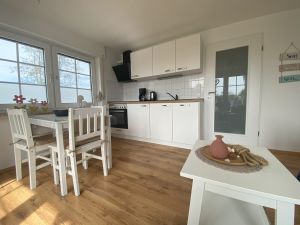 Bild 5: Norddeich Ferienwohnung "Jolle" bis 4 Personen+Hund 2 Schlafzimmer WLAN