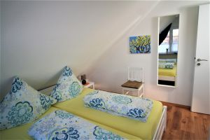 Bild 7: Norddeich Ferienwohnung "Jolle" bis 4 Personen+Hund 2 Schlafzimmer WLAN