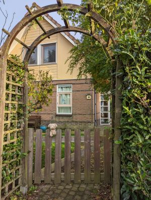 hier sind Sie mit bis 6 Personen und Hunden herzlich willkommen - Bild 8: Haus Birgit mit eingezäunten Garten am Ijsselmeer für Urlaub mit dem Hund