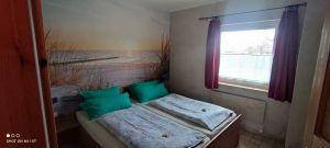 Schlafraum mit Doppelbett - Bild 10: Ferienhof im Ostseebad Rerik- Ferienhaus (Doppelhaus)