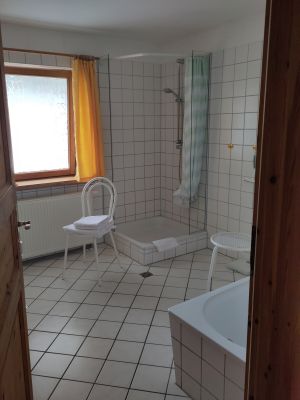 Vollbad im Appartement Muschel - Bild 4: Ostseeurlaub mit Hund