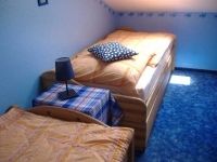 2 Einzelbetten im Kinderzimmer - Bild 4: FeWo Rübennest 3b Obergeschoss für 4 Personen, Hunde willkommen