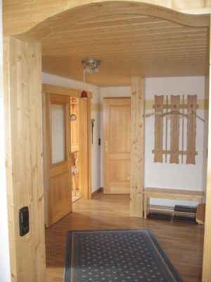 Bild 19: komfortable Fewo, "Fürbüüni", DG 4 Pers., Balkon, 2 DZ, 2 DU/WC, w-lan