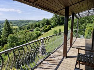Aussicht Richtung SO - Bild 8: Panorama Ferienhaus am Waldrand - kompl. eingezäunt