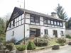 Der Sonnenschein in Schmallenberg-Oberkirchen im Sauerland-Hund willkommen