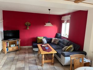 gemütliche Ecke im Wohnzimmer, mögliche fünfte Schlafmöglichkeit - Bild 8: Ferienwohnung Miriquidi Perle - Mittleres Erzgebirge *****