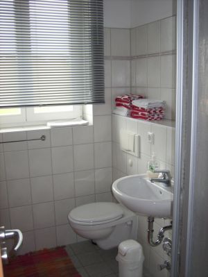 Duschbad - Bild 8: Reif für die Insel? (USEDOM) !!! ...dann in´s Haus "Windrose"!