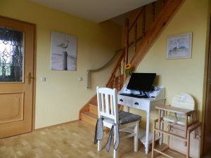 Loggen Sie sich ein, kostenlose Festnetztelefonie, WLAN im ganzen Haus,skypen Sie mit Ihren Liebsten. - Bild 5: 4-Sterne Ferienhaus "Ostseetraum" in Zudar auf Rügen, bis zu 9 Personen