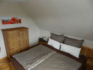 Genießen Sie Ruhe vom Alltagslärm. - Bild 8: 4-Sterne Ferienhaus "Ostseetraum" in Zudar auf Rügen, bis zu 9 Personen