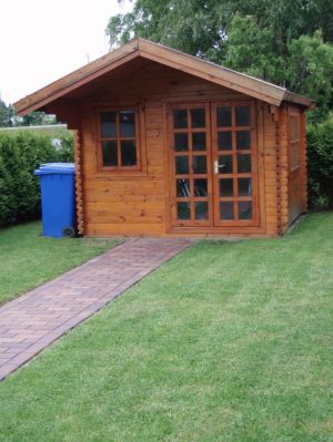 Gartenhaus mit 4 Fahrrädern und 2 Bollerwagen - Bild 2: Ferienwohnung EG-Deichmuschel I, Norddeich strandnahe Fewo mit Hund