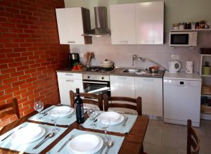 Bild 12: Ferienhaus Sabina mit zwei Ferienwohnungen und Pool