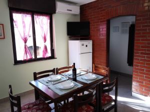 Bild 13: Ferienhaus Sabina mit zwei Ferienwohnungen und Pool