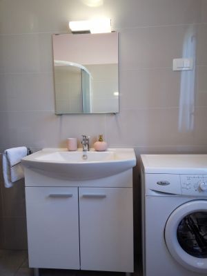 Bild 22: Ferienhaus Sabina mit zwei Ferienwohnungen und Pool