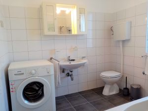 Bild 29: Ferienhaus Sabina mit zwei Ferienwohnungen und Pool