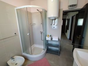 Bild 20: Ferienhaus Sabina mit zwei Ferienwohnungen und Pool