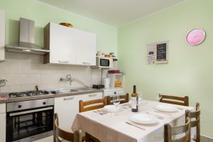 Bild 14: Ferienhaus Sabina mit zwei Ferienwohnungen und Pool