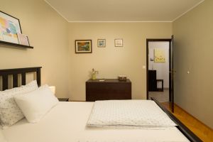 Bild 21: Ferienhaus Sabina mit zwei Ferienwohnungen und Pool