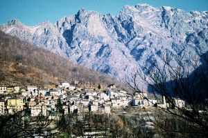Blick von Süden nach Norden im Dezember. - Bild 3: Ferienhaus Cá Árbul (Valle Cannobina in Italien/Lago Maggiore)