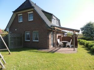 Terrassenansicht - Bild 1: Nordsee Bad Otterndorf * Ferienhaus Hahn * WLAN * Haustier willkommen