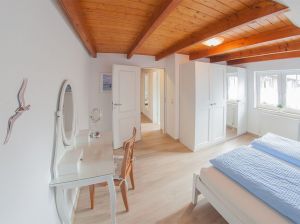 auch mit Beauty-Konsole - Bild 9: Ferienhaus Strandperle im Nordseebad Dangast, 95 qm bis 6 Personen und Hund