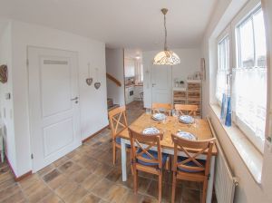 Essbereich - Bild 5: Ferienhaus Strandperle im Nordseebad Dangast, 95 qm bis 6 Personen und Hund