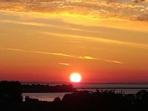 Sunset vom Balkon aus... - Bild 10: Boiensdorf Ferienhaus Seeadler mit Blick auf das Salzhaff und die Ostsee