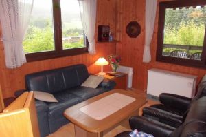 Ausziehbares Bettsofa,
SAT-TV, 
Telefon, 
Radio - Bild 9: Wunderbare Wanderbasis für Hund und Mensch: Ferienhaus Frenkhausen