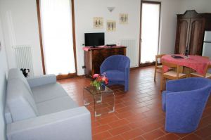 Bild 9: Ferienhaus Laura in Malcesine in einem 2500 m² großen Olivenhain