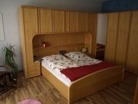 Doppelbett +Einzelbett - Bild 14: Fewo-Haus- Arnolde Nordsee Ostfriesl. EingezGarten, Rolliger. Senioren Hund